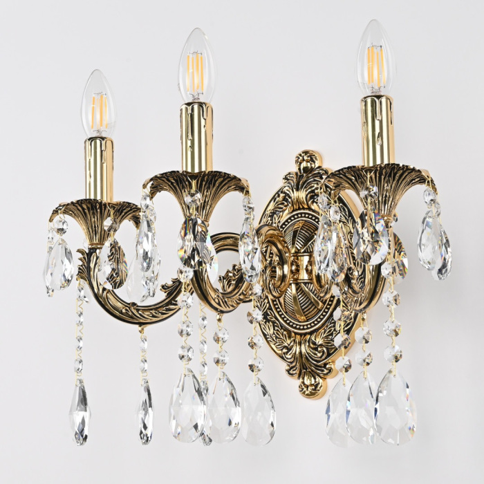 AL7901B10/3/175 A GB_