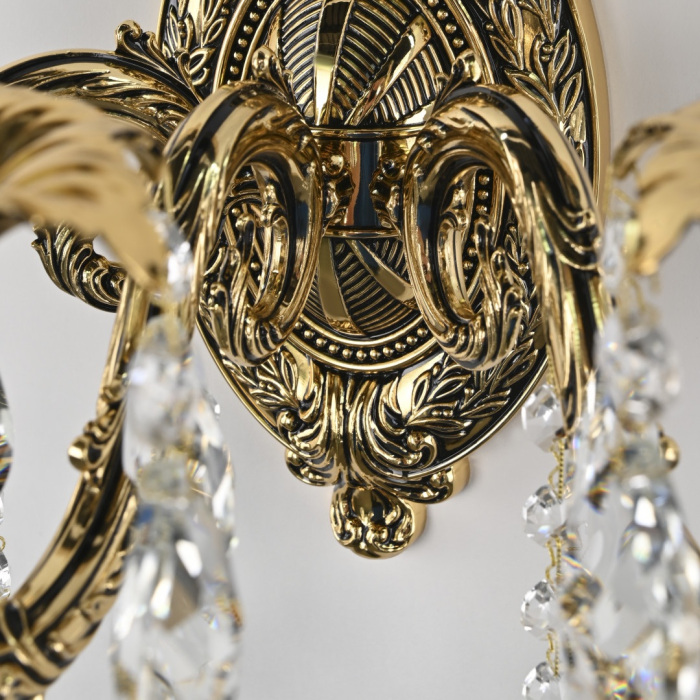 AL7901B10/3/175 A GB_