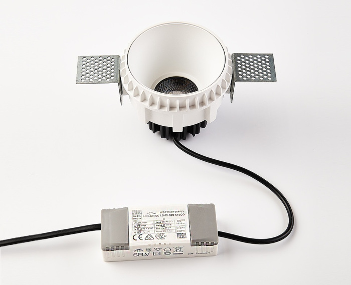 IT08-8021 white 3000K_