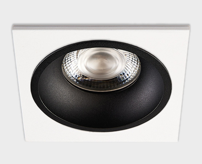 IT08-8032 black 4000K_