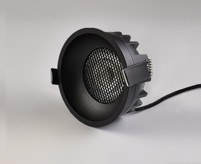 IT08-8032 black 4000K_