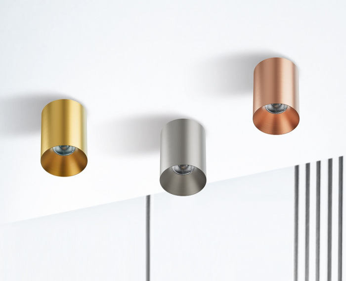 IT02-027 gold 3000K_