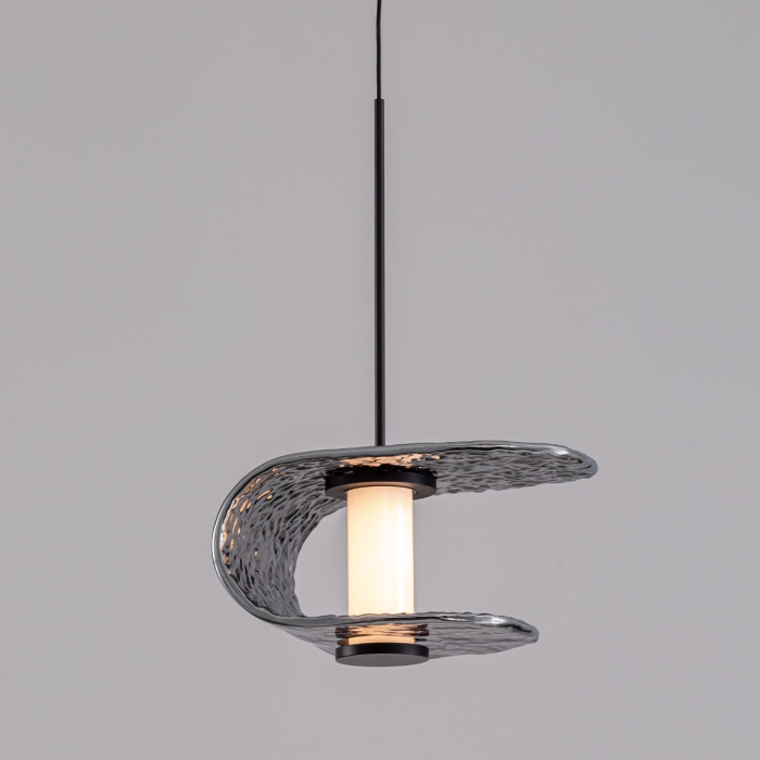 MD24020901-1A black/smoky