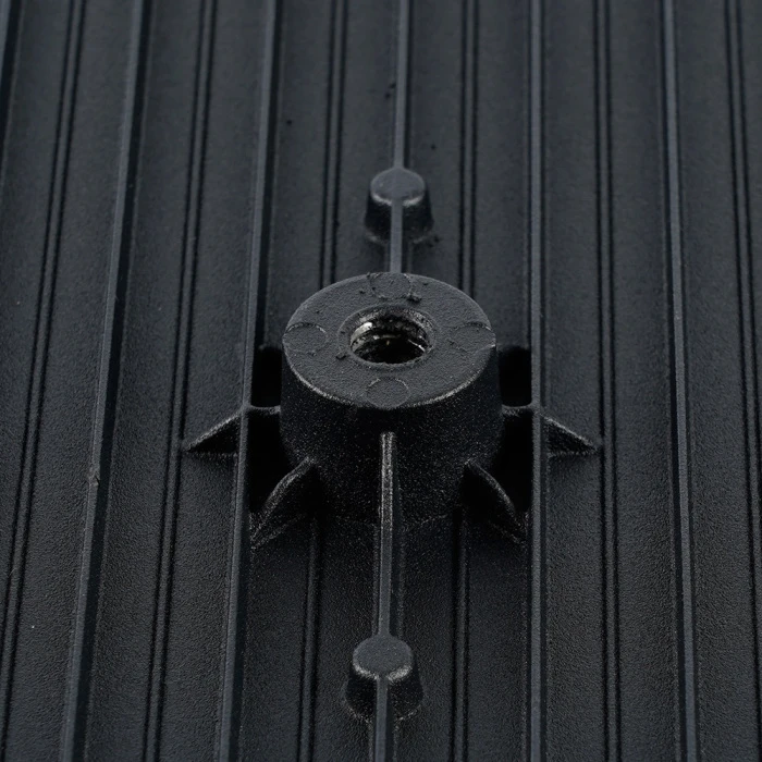 52084 Feron