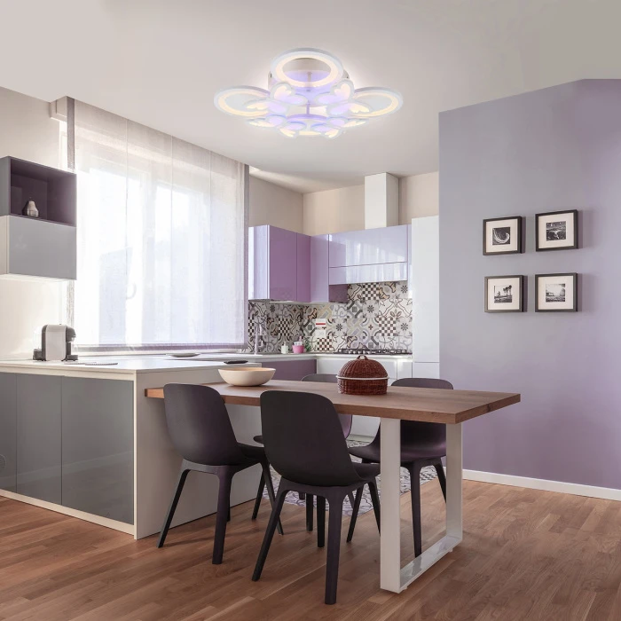 10272/8LED Escada