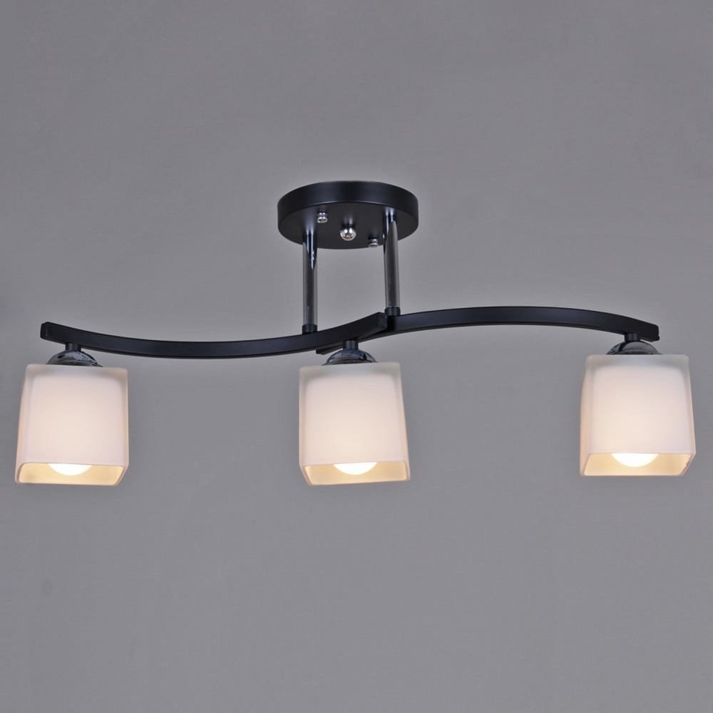 Потолочная люстра 03213-0.3-03 Reluce