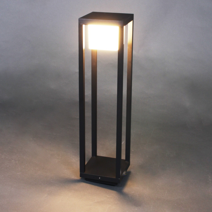 09978-0.7-001JH 0,6M LED12W BK Reluce